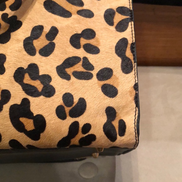 Koret Leopard Purse - Picture 12 of 15